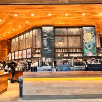 Photo taken at Starbucks Reserve by Starlight P. on 4/19/2023
