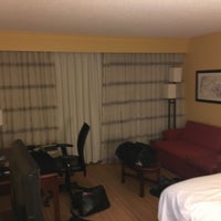 Photo taken at Courtyard by Marriott Houston Hobby Airport by Nena L. on 10/3/2017