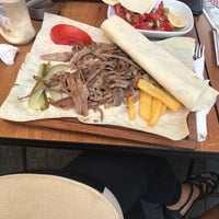 Photo taken at Çiftlik Döner by Akay on 8/24/2019