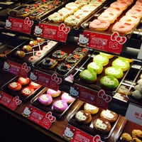 Photo taken at Mister Donut by ✨Ann ✨. on 6/28/2014