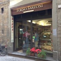 Photo prise au Forno Sartoni par Cecilia C. le5/31/2013