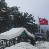 Das Foto wurde bei Büyük Abant Oteli von Mehmet D. am 1/13/2017 aufgenommen