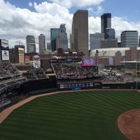 5/17/2015 tarihinde Ryan B.ziyaretçi tarafından Target Field'de çekilen fotoğraf