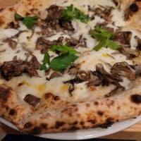 Photo taken at il Casaro Pizzeria &amp;amp; Mozzarella Bar by Khara on 6/11/2023