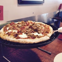 Photo taken at Hard Knox Pizzeria by Jessica S. on 7/3/2015
