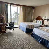 Photo taken at Catamaran Resort Hotel and Spa by Jeff L. on 5/7/2023