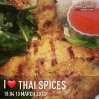 รูปภาพถ่ายที่ Thai Spices โดย punninee r. เมื่อ 3/11/2013