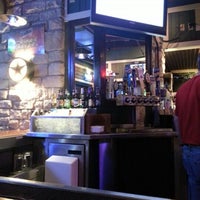 Foto tomada en Chili&amp;#39;s Grill &amp;amp; Bar  por Wendy B. el 10/5/2012