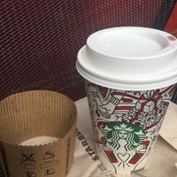 Photo taken at Starbucks by 캐서린 :. on 11/1/2017