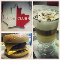 Photo taken at Burger club by Juliana A. on 10/12/2012