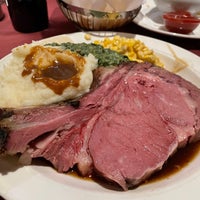 Photo taken at Lawry&#39;s The Prime Rib by Tomoaki M. on 9/1/2022