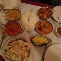 Photo taken at Ayna Agra Indian Restaurant by Russell H. on 8/21/2016