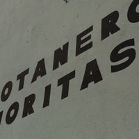 Foto scattata a Botanero Moritas da Giovanni V. il 9/17/2015