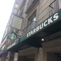 Photo taken at Starbucks by Duendecillo V. on 10/23/2018