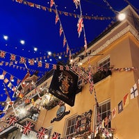 Photo taken at Trafalgar Tavern by Fuat G. on 8/10/2023