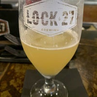 Photo taken at Lock 27 Brewing Company - Dayton Brewpub by Ethan on 5/7/2022