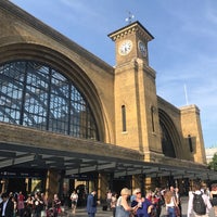 Photo taken at London King&amp;#39;s Cross Railway Station (KGX) by Martin D. on 6/20/2017