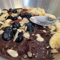 Photo taken at Vitality Bowls by Ryan T. on 4/15/2019