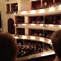 Foto diambil di Театр ім. Лесі Українки oleh Paul U. pada 5/11/2013