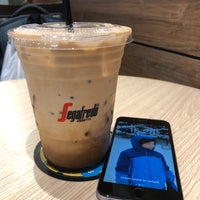 Photo taken at Caffè Ritazza by Patanapongse B. on 9/6/2019