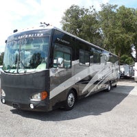 Foto tirada no(a) Mid Florida RV Rentals por Mid Florida RV Rentals em 11/3/2015