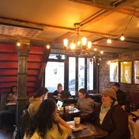 11/16/2019 tarihinde Taylor B.ziyaretçi tarafından Black Cat Coffee'de çekilen fotoğraf