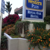 รูปภาพถ่ายที่ BEST WESTERN PLUS Royal Oak Hotel โดย Janete Z. เมื่อ 10/3/2015