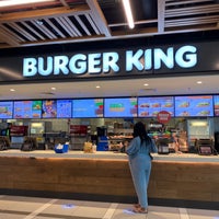 Photo taken at Burger King by Shaheed on 6/27/2021