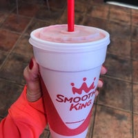 Photo taken at Smoothie King by Alexis T. on 12/20/2017