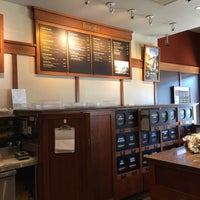 Photo taken at Peet&amp;#39;s Coffee &amp;amp; Tea by Katia M. on 6/3/2017