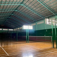 Photo taken at Tavimook Badminton by Siwapon L. on 9/1/2021