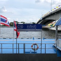 Photo taken at ท่าเรือพระปิ่นเกล้า (Pra Pinklao Bridge Pier) N12 by Siwapon L. on 10/19/2019