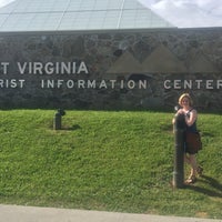 Das Foto wurde bei West Virginia Tourist Information Center von Katie M. am 6/24/2016 aufgenommen