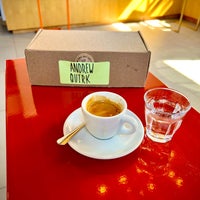 9/17/2022にAndrew Q.がTandem Coffee Roastersで撮った写真