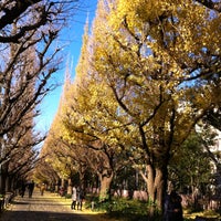 Photo taken at 明治神宮外苑の記 by cyclepocky on 12/14/2012