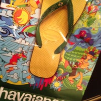 havaianas mid valley