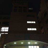 駿台予備学校 大阪校 School