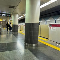 Photo taken at Oedo Line Kuramae Station (E11) by uhfx . on 10/14/2023