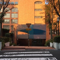 駿台予備学校 大阪校 School