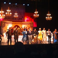 Photo taken at Hakob Paronyan Theatre | Հակոբ Պարոնյանի անվան Երաժշտական Կոմեդիայի Պետական Թատրոն by Lucy M. on 9/30/2012