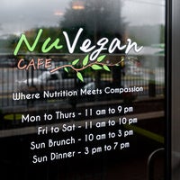 10/19/2018 tarihinde NuVegan Caféziyaretçi tarafından NuVegan Café'de çekilen fotoğraf