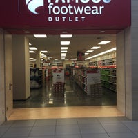famous footwear south bay mall