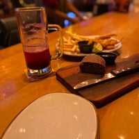 Photo taken at Outback Steakhouse by Kaueh S. on 7/2/2022