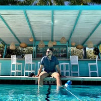Photo taken at Vagabond Hotel Miami by Mauricio G. on 1/1/2020