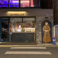 Photo taken at Mikkeller Bar Seoul by Sara on 11/23/2019