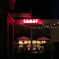 Foto tirada no(a) Cadet Wine &amp;amp; Beer Bar por Nic L. em 5/14/2017