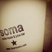 Снимок сделан в Soma Coffeehouse &amp;amp; Juice Bar пользователем J P. 1/15/2013