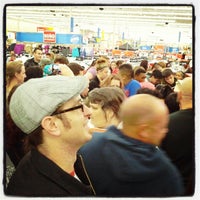 Photo taken at Walmart Supercenter by Chauntel E. on 11/24/2012