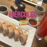 Photo taken at Sushi Roll Paseo Acoxpa by Estefania G. on 6/22/2023