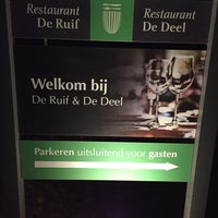Foto diambil di Restaurant De Ruif oleh Christian pada 11/8/2015